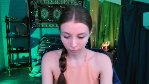 Snapshot of juliedaniel chatting on April 2026 04:14:02 AM juliedaniel online show from April 2026 04:14:02 AM