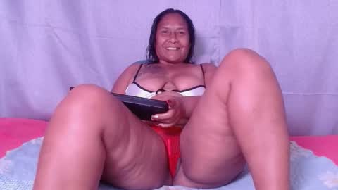 Snapshot of julielove1 chatting on May 2026 10:26:02 PM julielove1 online show from May 2026 10:26:02 PM