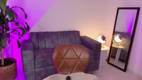 Snapshot of julieta92_ chatting on October 2025 11:16:01 PM Julieta92 online show from October 2025 11:16:01 PM