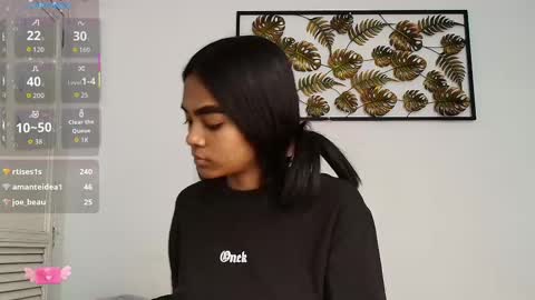 Juli online show from September 2025 07:28:02 PM