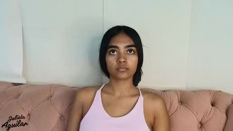 Juli online show from December 2025 06:59:02 PM