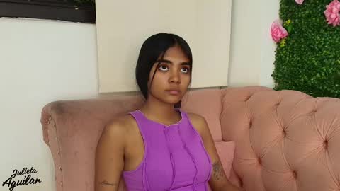 Juli online show from February 2026 07:12:01 PM