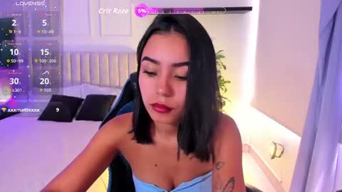 Snapshot of julieta_fn chatting on June 2026 03:05:02 PM julieta_fn online show from June 2026 03:05:02 PM