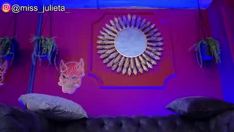 Snapshot of julieta_russell chatting on May 2026 11:38:01 AM Julieta online show from May 2026 11:38:01 AM