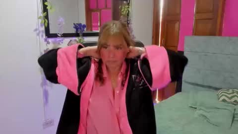 julieta_star69 online show from April 2026 06:59:02 PM