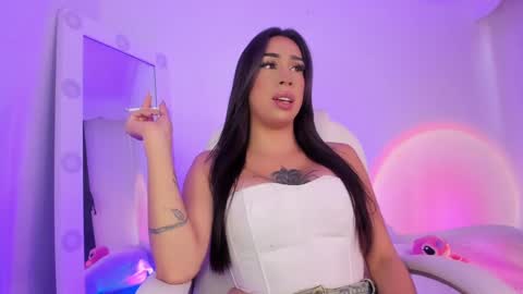 julietabomgv online show from January 2025 09:40:01 PM