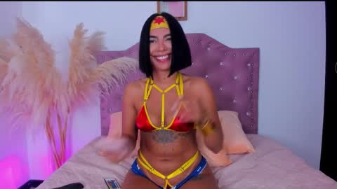 Julieth Gomez online show from October 2025 03:03:02 AM