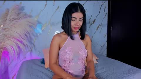 Julieth Gomez online show from December 2025 12:15:01 AM