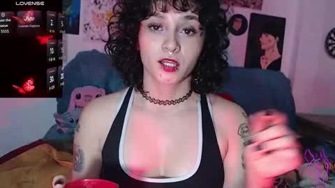 Julieta Jaguar online show from October 2025 12:07:02 PM