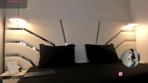 julieth_rojas online show from September 2025 04:06:01 AM