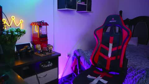  Julietha  online show from December 2025 06:06:01 PM