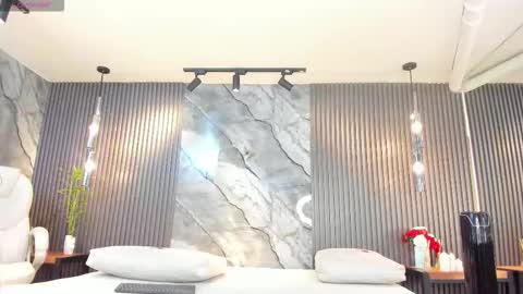 Snapshot of julietha_taylor chatting on January 2026 01:55:02 AM Julietha online show from January 2026 01:55:02 AM