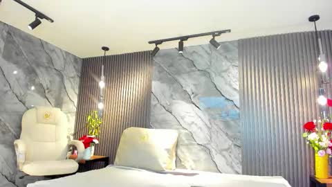 Snapshot of julietha_taylor chatting on February 2026 02:40:02 AM Julietha online show from February 2026 02:40:02 AM