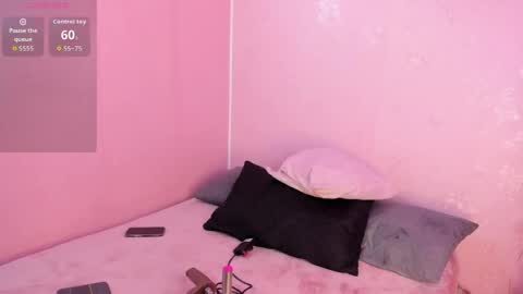 Julieth online show from April 2026 09:08:02 PM