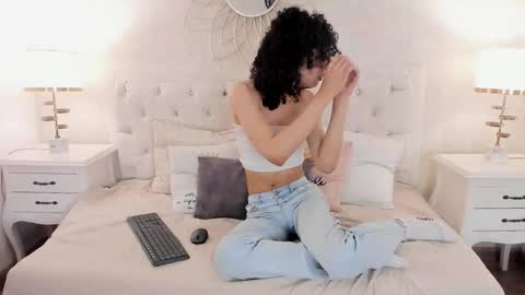 Snapshot of julietta___ chatting on March 2026 12:21:01 PM julietta online show from March 2026 12:21:01 PM