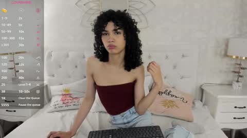 Snapshot of julietta___ chatting on March 2026 01:01:01 PM julietta online show from March 2026 01:01:01 PM