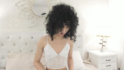 Snapshot of julietta___ chatting on April 2026 12:13:01 PM julietta online show from April 2026 12:13:01 PM