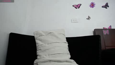 Julietta Big online show from October 2025 09:49:01 AM