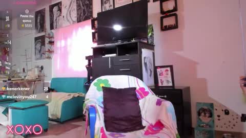 juliette online show from September 2025 06:53:01 PM