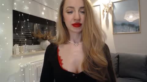 JulietteSensual online show from March 2026 09:41:01 PM