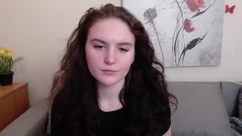 Snapshot of julietvelour chatting on November 2025 04:33:02 AM Julia online show from November 2025 04:33:02 AM