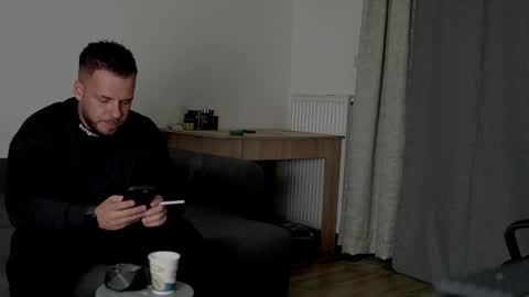 JULiUS   online show from September 2025 05:40:02 PM