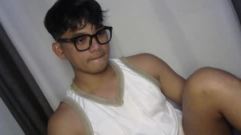 Snapshot of julz_alwayshorny chatting on February 2026 06:22:01 PM call me julz online show from February 2026 06:22:01 PM