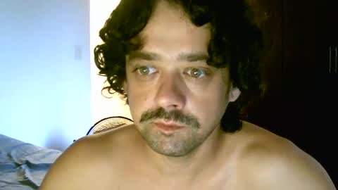 Snapshot of juneandmia chatting on February 2025 09:20:02 PM Mia online show from February 2025 09:20:02 PM