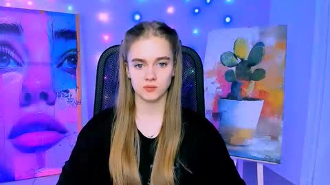 junewoods online show from February 2026 07:15:02 AM