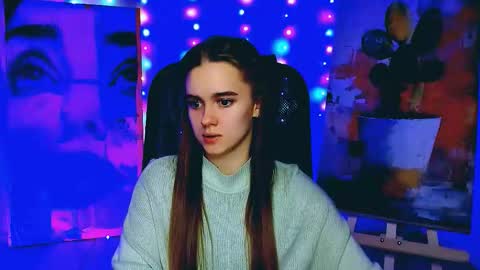 junewoods online show from February 2026 03:01:01 PM