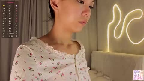 Bella online show from November 2025 06:07:01 PM