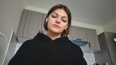 Ashley online show from November 2025 10:26:02 AM