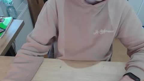 junk2711 online show from November 2025 01:44:01 PM