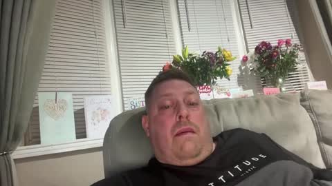 Junky online show from February 2025 07:52:02 PM