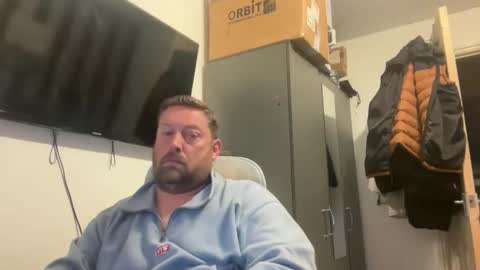 Junky online show from October 2025 05:35:01 PM