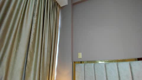 Jupiter Fox online show from November 2025 02:32:02 PM