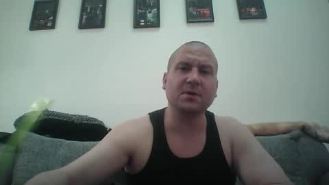 Snapshot of just1more5 chatting on January 2026 09:16:01 PM just1more5 online show from January 2026 09:16:01 PM