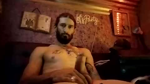 just2day2000 online show from November 2025 05:42:01 AM