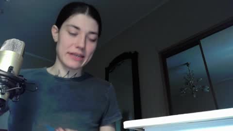 Ginger Curly online show from April 2026 10:10:01 AM