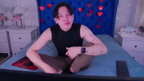just_gay_ online show from February 2025 01:52:02 PM