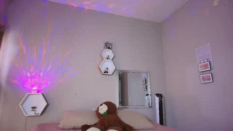  Isa y Luci  online show from June 2026 05:07:01 PM