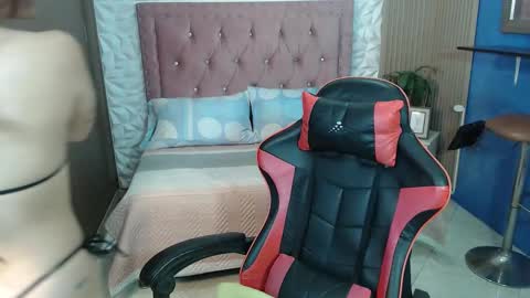 Snapshot of just_karlitaa chatting on March 2026 03:43:02 AM JUSTKARLITA online show from March 2026 03:43:02 AM