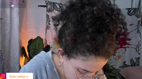 Sofia online show from February 2025 01:40:01 AM