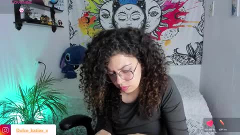 Sofia online show from November 2025 12:43:02 AM