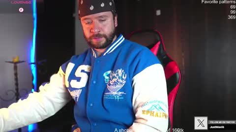 Snapshot of just_your_dreamboy chatting on February 2026 10:38:01 PM Maxi online show from February 2026 10:38:01 PM