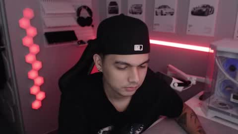 Rhys online show from December 2025 01:12:02 AM