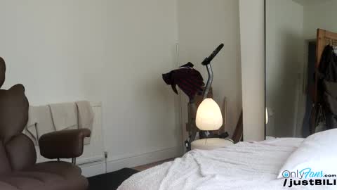 Billie  B  William online show from September 2025 07:41:02 AM