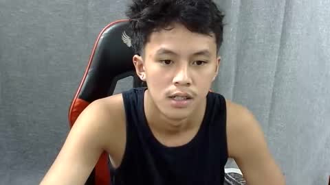 Snapshot of justcallme_james chatting on May 2026 03:22:02 AM James online show from May 2026 03:22:02 AM