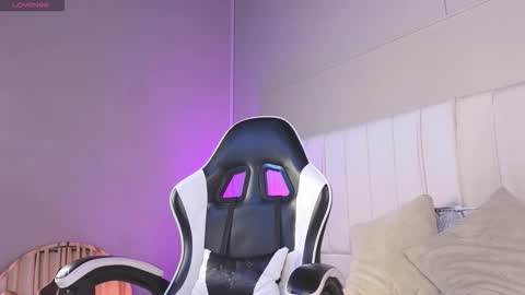 Justin  online show from January 2026 03:01:02 AM