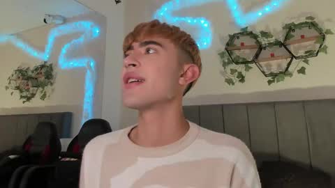 Justin online show from September 2025 11:21:02 AM